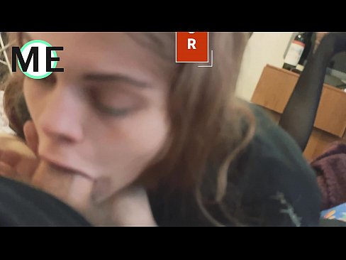 ❤️ Bo'g'iz bo'shlig'i, yirtilgan külotlu çoraplar va yirtilgan poshnalar bilan tanishish yoqimli ️❌ Anal video uz.dreamlandpassionjourney.ru ❌️